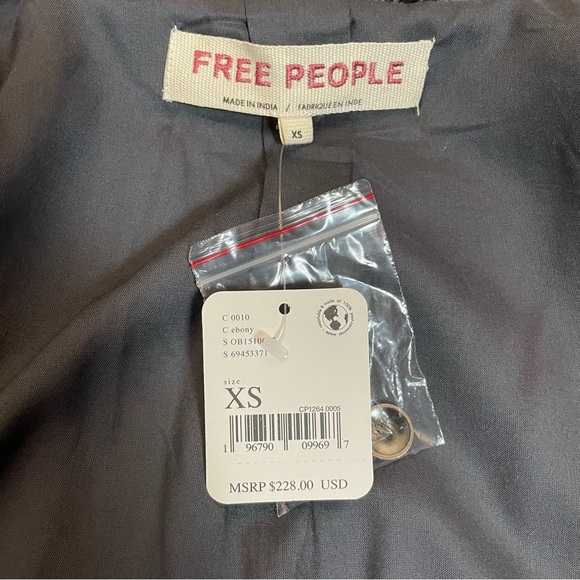 NWT New $228 Free People Velvet Faye Ebony Jacket Size XS - Picture 6 of 14